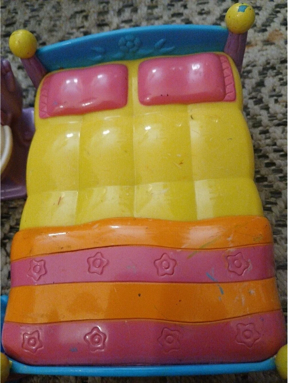 Vintage Mattel Dora the Explorer Doll House Figures & Dollhouse Furniture Lot